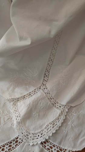 Tovaglia bianca cotone - tovaglia, ricami